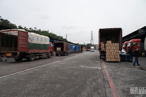 多地疫情散發(fā) 公路貨運流量 貨量持續(xù)收縮